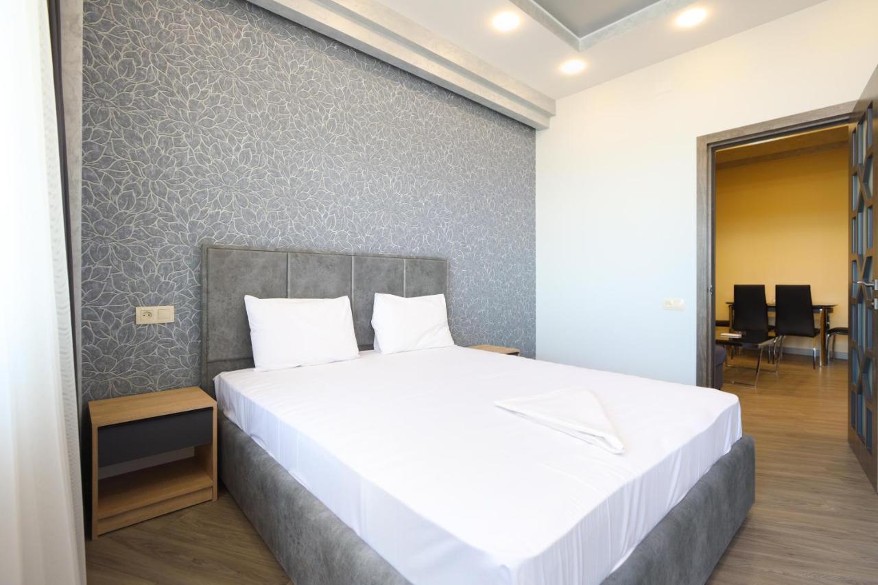 Stay Inn Apartments Near Dalma Garden Mall Erévan Extérieur photo
