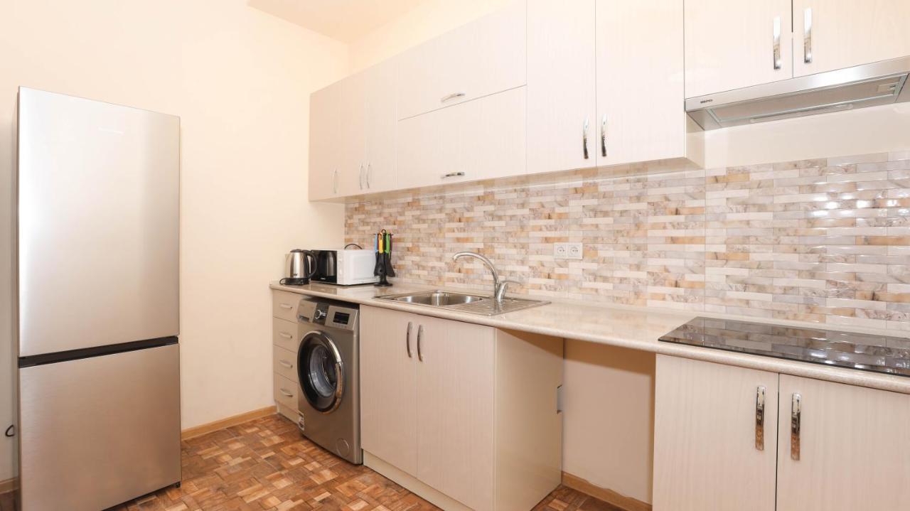 Stay Inn Apartments Near Dalma Garden Mall Erévan Extérieur photo